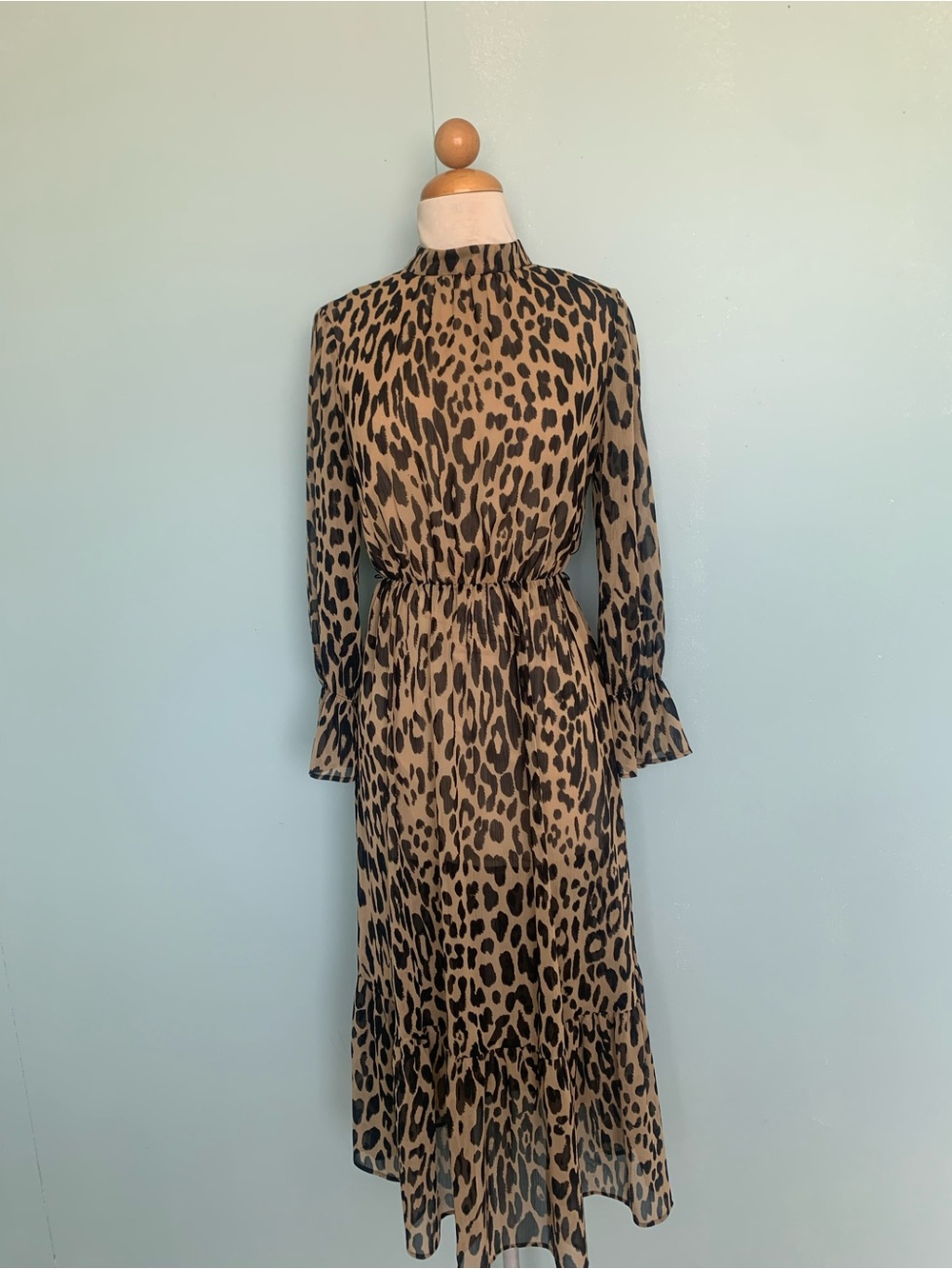 Leopard Print Long Sleeve Midi Dress - Brown Banana republic size 0
